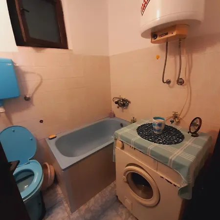 Vikendica Katarina * 奥夫查尔巴尼亚尼